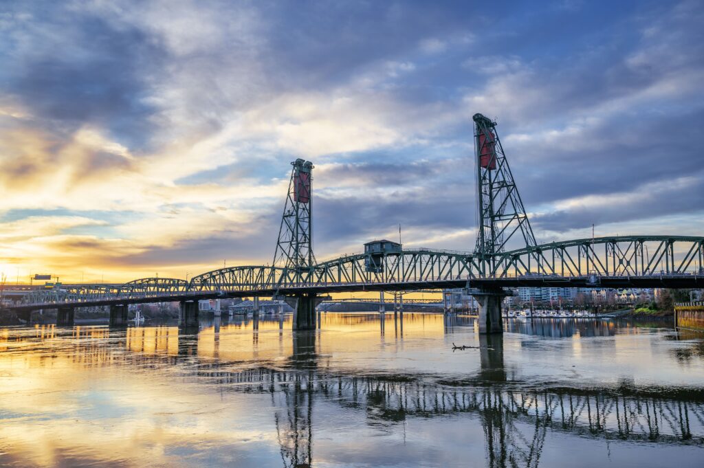 Hawthorne Bridge over the Willamette River in Portland, Oregon